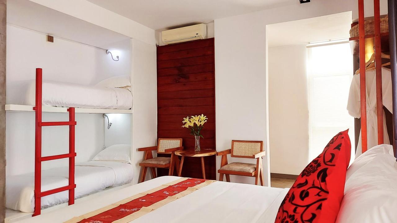 Sok Hotel And Coffee Sziemreap Kültér fotó