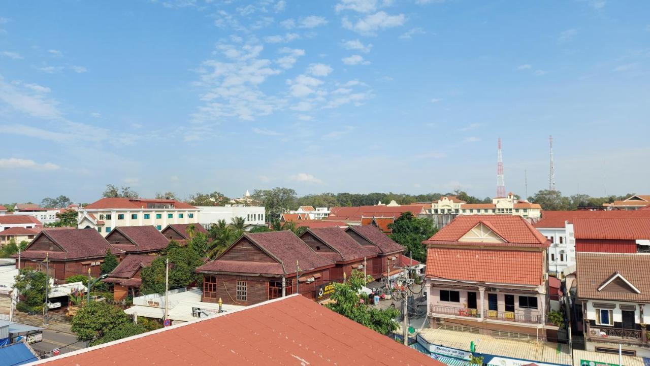 Sok Hotel And Coffee Sziemreap Kültér fotó